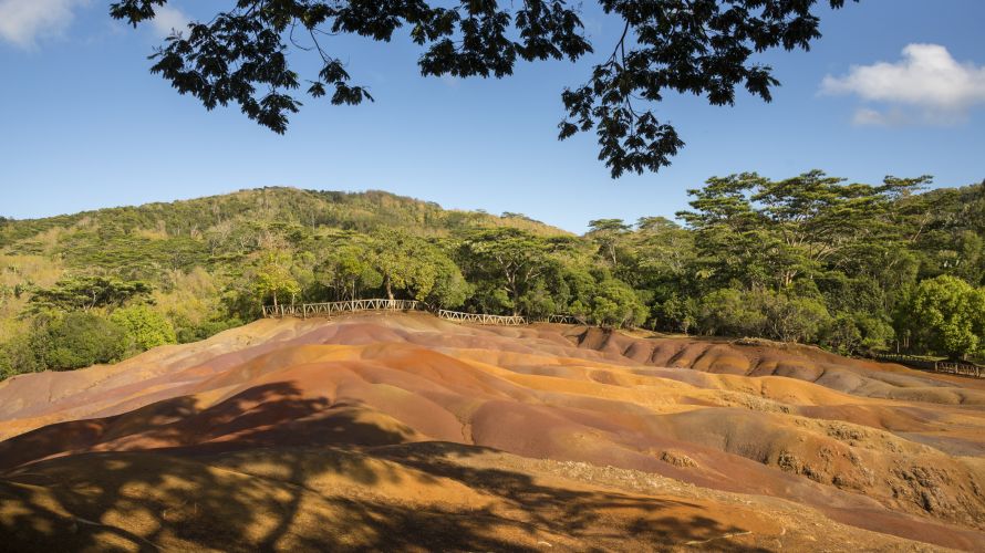 Seven-coloured earth is a real spectacle}